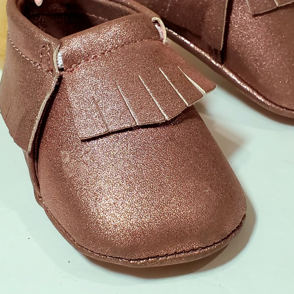 Cat & Jack Faux Leather Rose Pink Sparkle Fringe Moccasin Shoes Size 3-6M NWOT